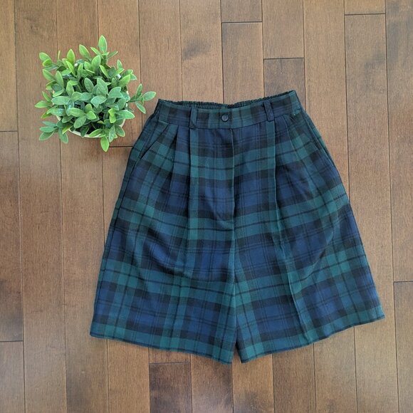 DARK PLAID PRINT VINTAGE TROUSER SHORTS - Picture 1 of 2